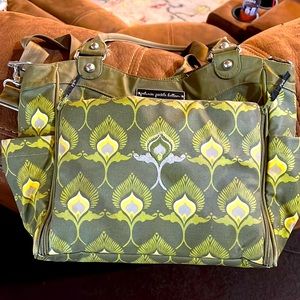 Petunia pickle bottom city carry all diaper bag